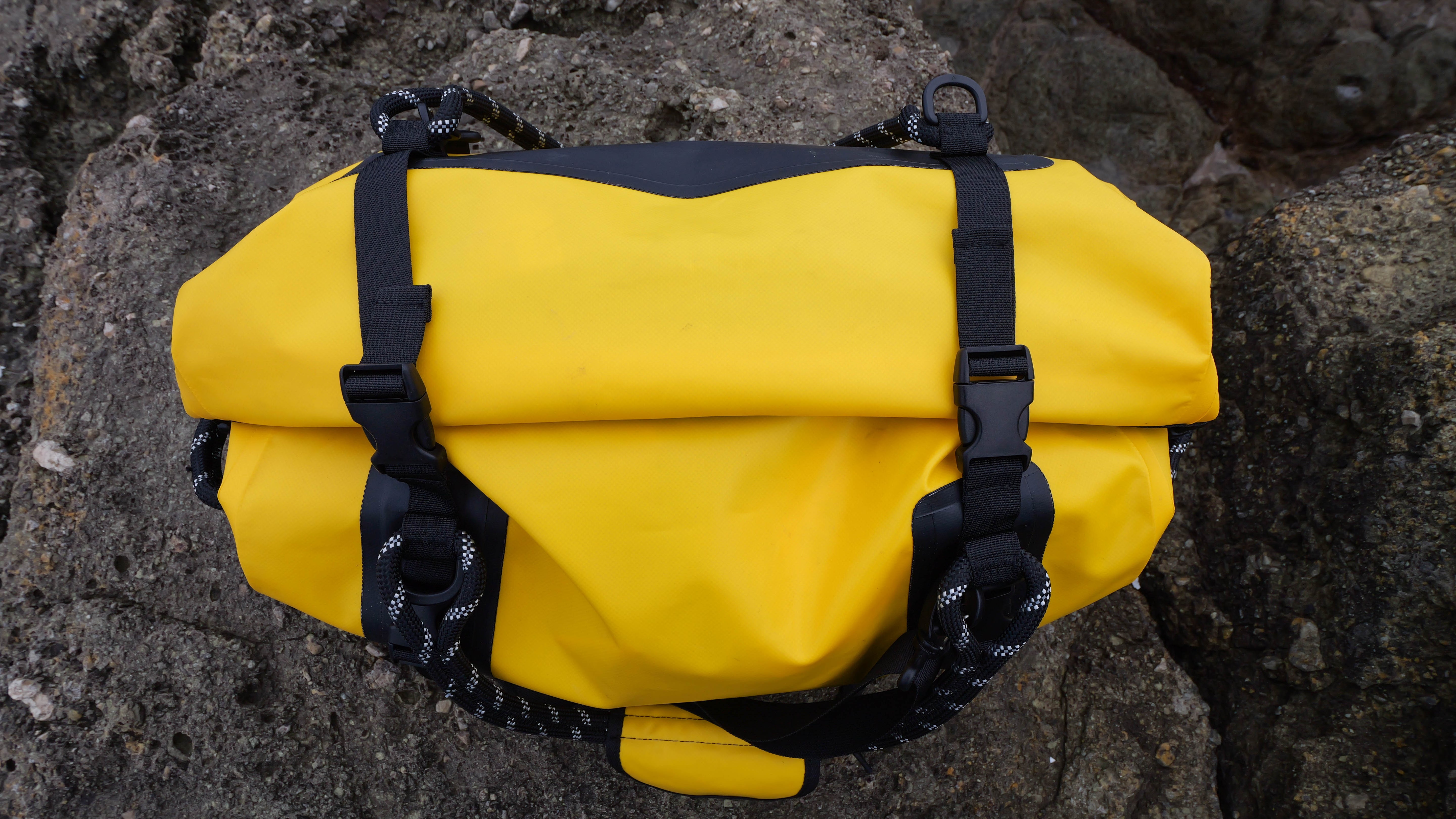 TOUGH DRY BAG 40L YELLOW | タフドライバッグ イエロー
